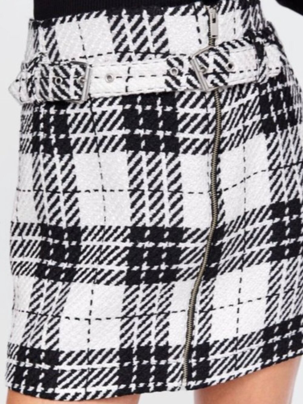 Zara • plaid tweed black and white zip up belted mini skirt - Picture 3 of 8